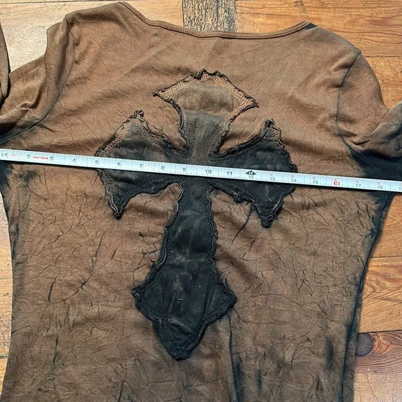 @Londonerus OOAK distressed long sleeve - Picture 15 of 16